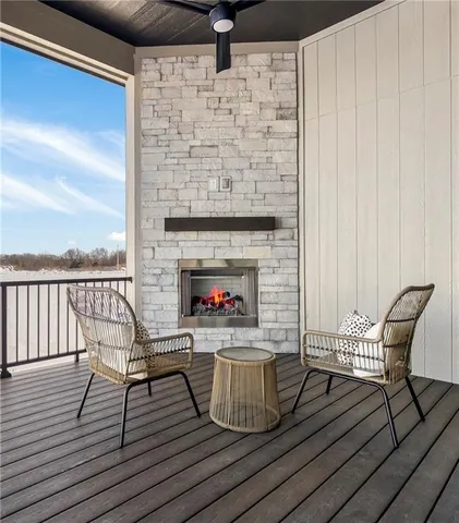 $901,758 | 8020 Round Prairie Street, Shawnee, KS 66218