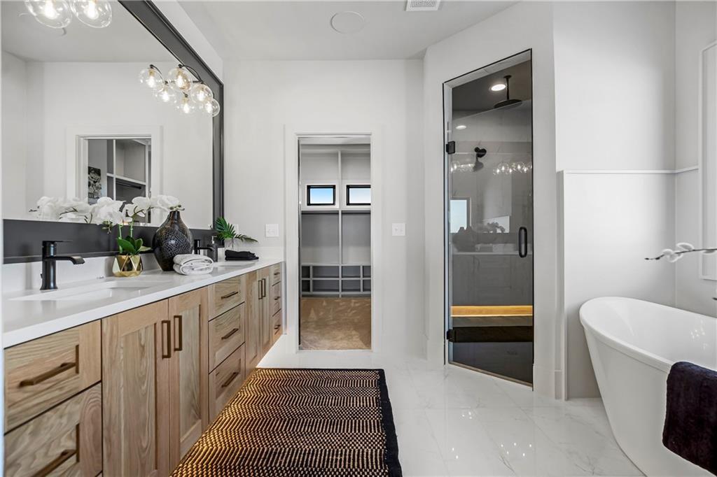 8020 Round Prairie Street Shawnee, KS 66218 - Photo 18 of 69