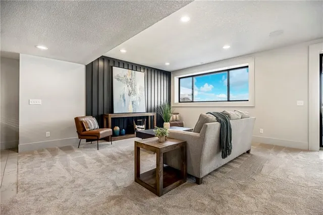 $901,758 | 8020 Round Prairie Street, Shawnee, KS 66218