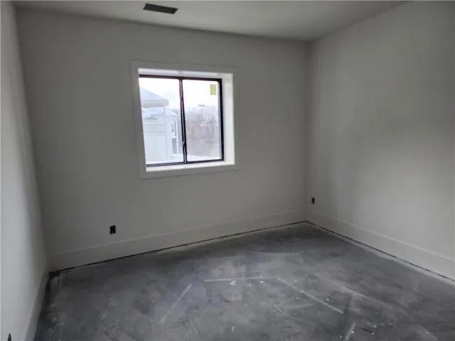 $901,758 | 8020 Round Prairie Street, Shawnee, KS 66218