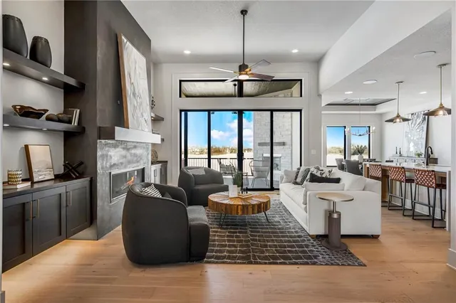 $901,758 | 8020 Round Prairie Street, Shawnee, KS 66218