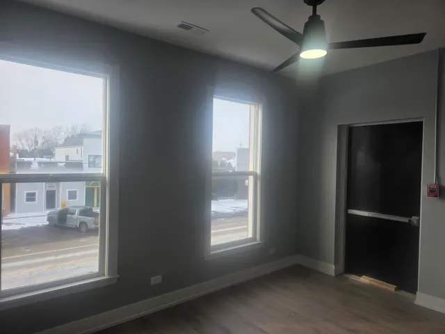 $1,000 | 1 Main Street, Unit 2, Union, IL 60180