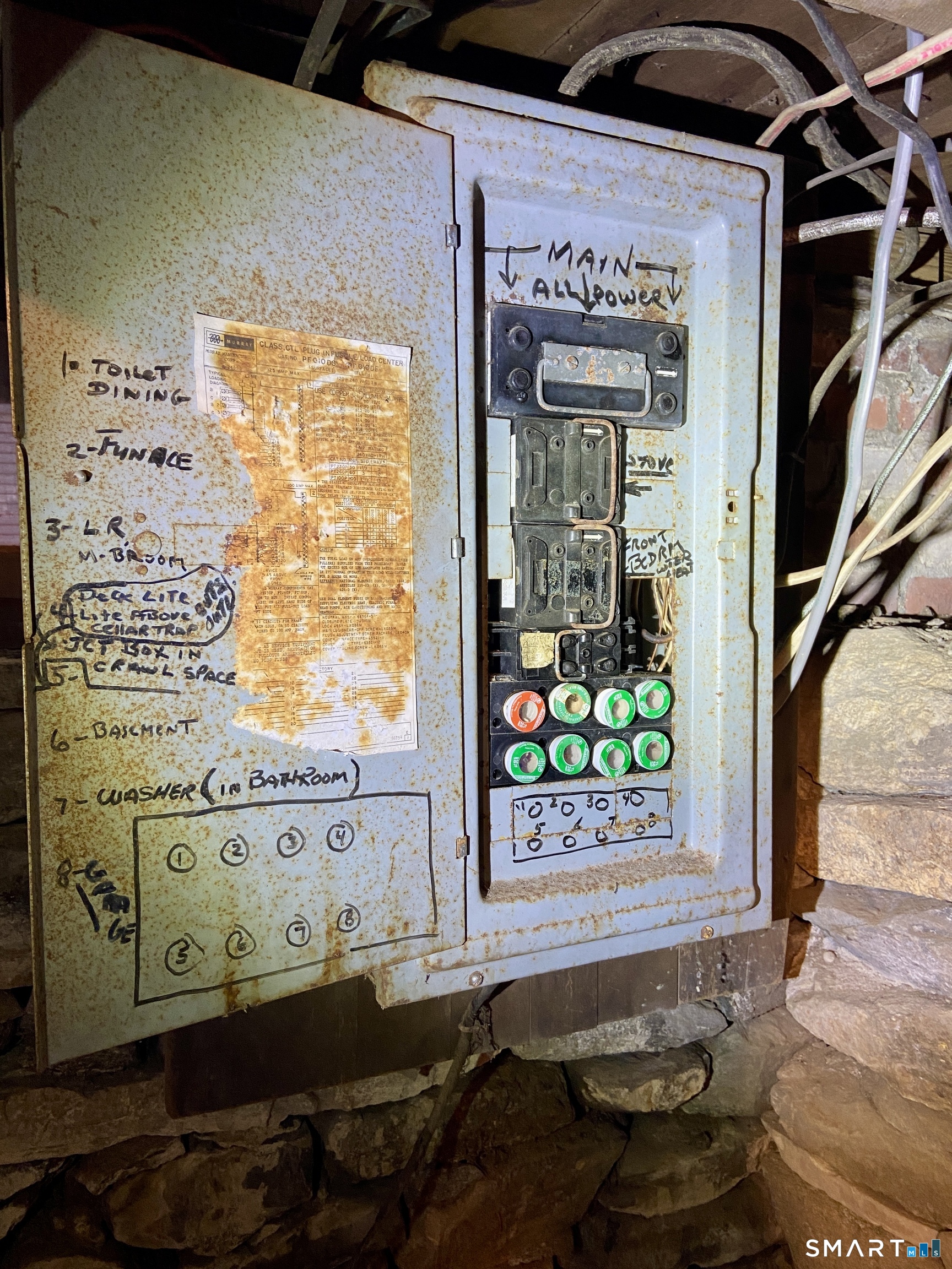 11 Wrightson Drive Thompson, CT 06277 - Photo 35 of 35 Older Electrical Service