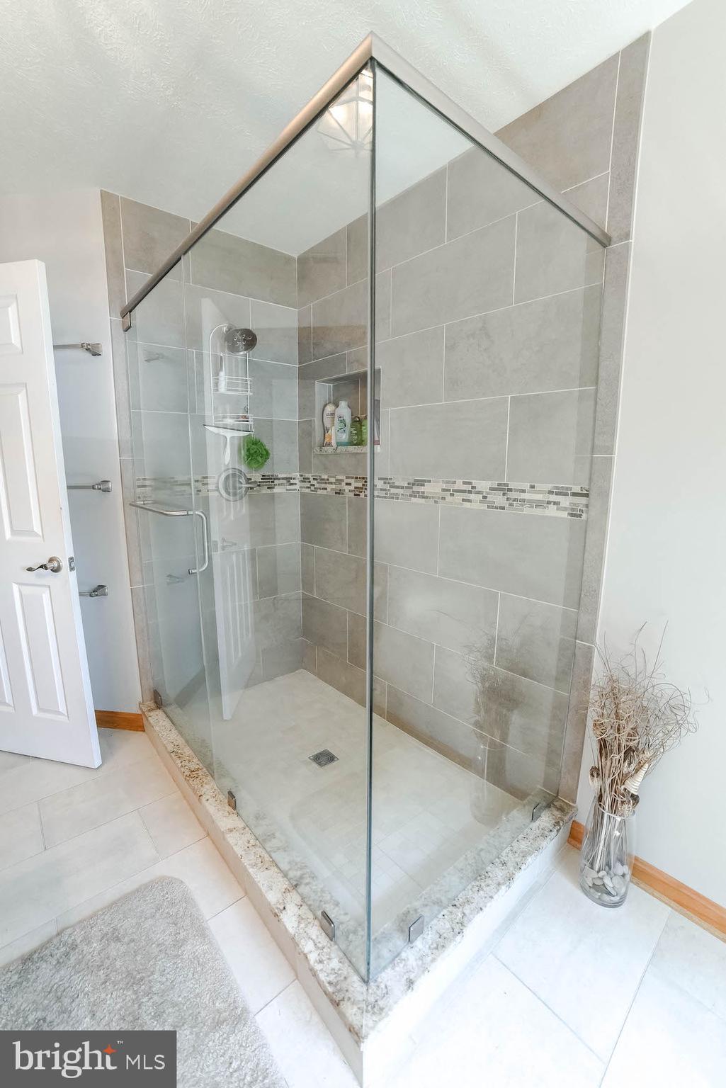 24290 Half Pone Point Road Hollywood, MD 20636 - Photo 34 of 51 Gallery Image 34
