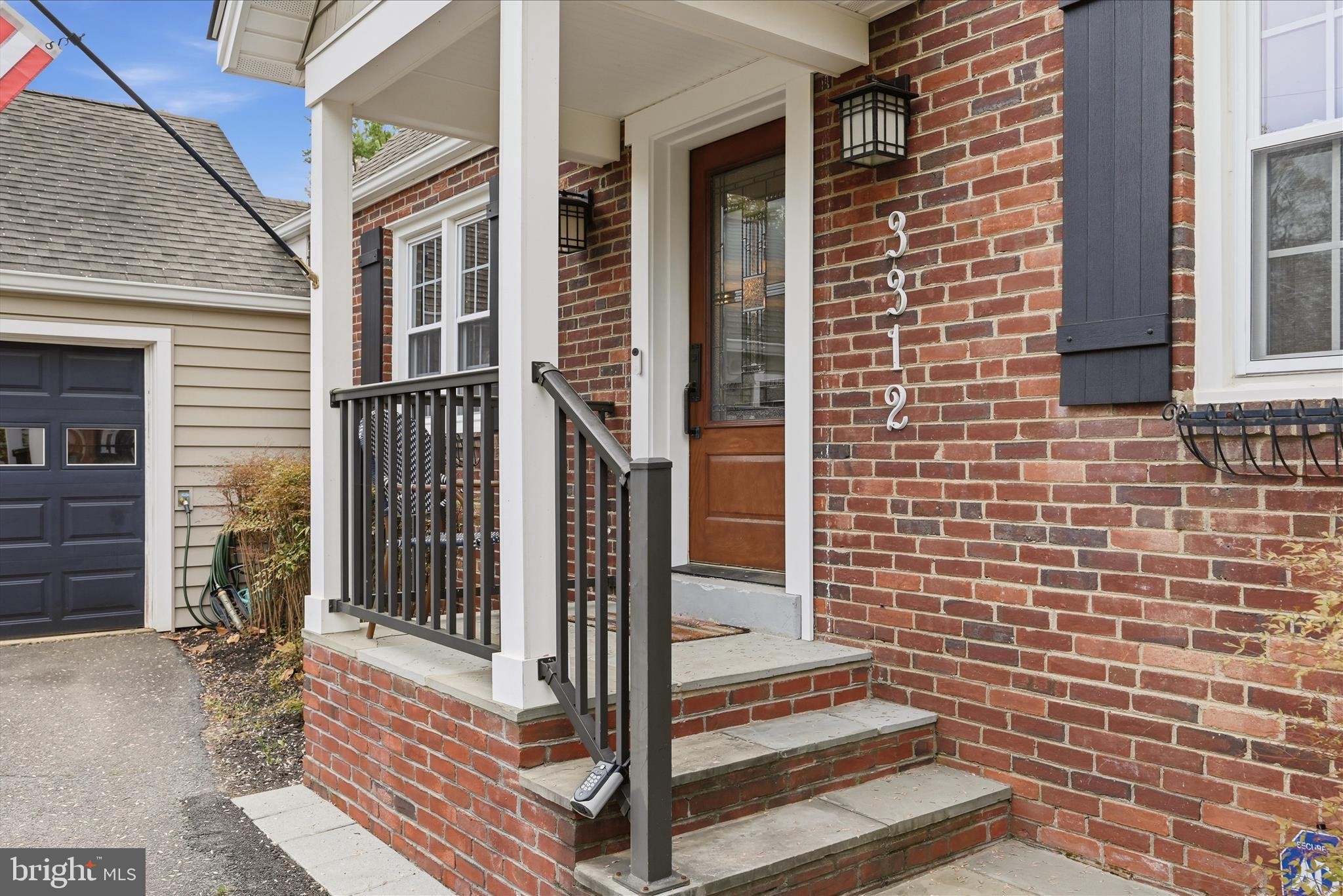 3312 Holloman Road Falls Church, VA 22042 - Photo 38 of 68 Front Porch