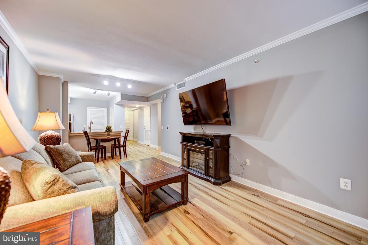 616 E Street Northwest, Unit 809 Washington, DC 20004 - Photo 16 of 31