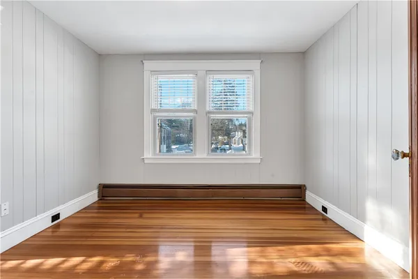 $2,200 | 19 Sherwood Avenue, North Providence, RI 02911