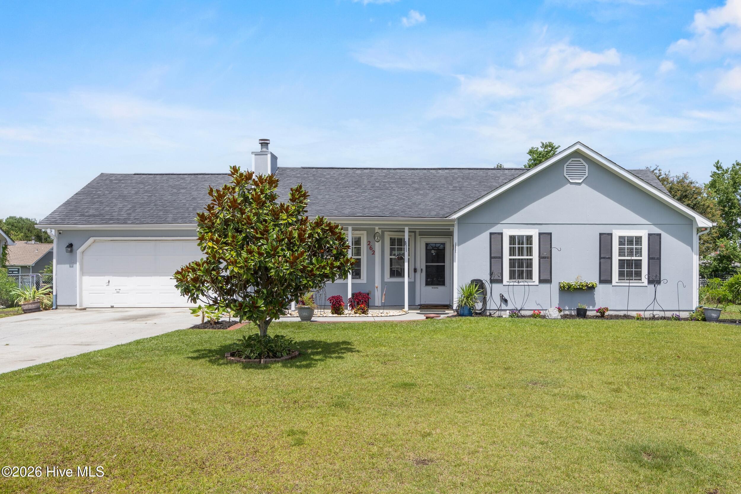 262 Parnell Road Hubert, NC 28539 - Photo 2 of 37 Gallery Image 2