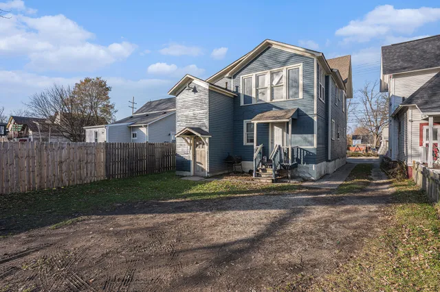 $155,000 | 611 West North Street, Kalamazoo, MI 49007