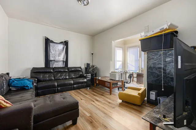 $155,000 | 611 West North Street, Kalamazoo, MI 49007