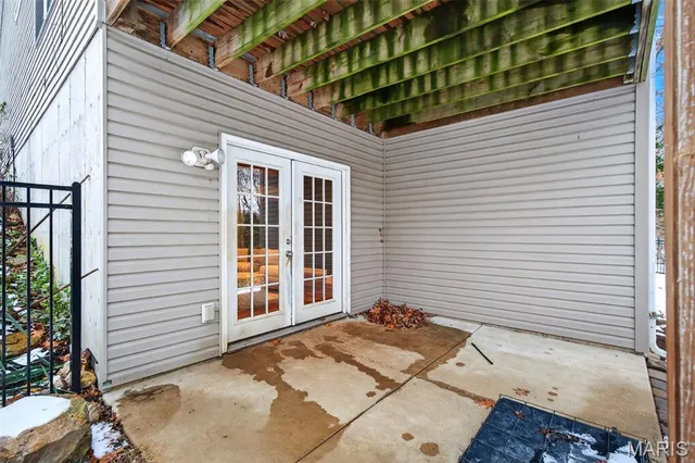 $290,000 | 482 Indian Lake Drive, Wright City, MO 63390