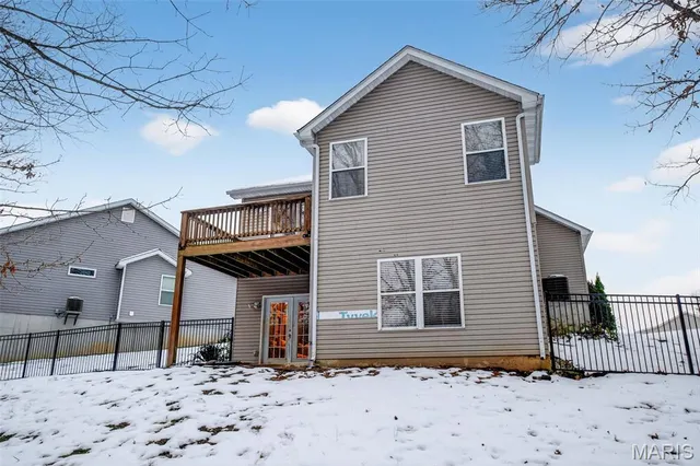 $290,000 | 482 Indian Lake Drive, Wright City, MO 63390