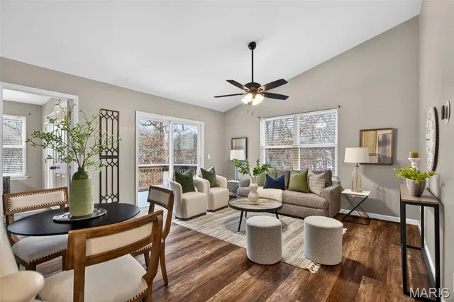 $290,000 | 482 Indian Lake Drive, Wright City, MO 63390