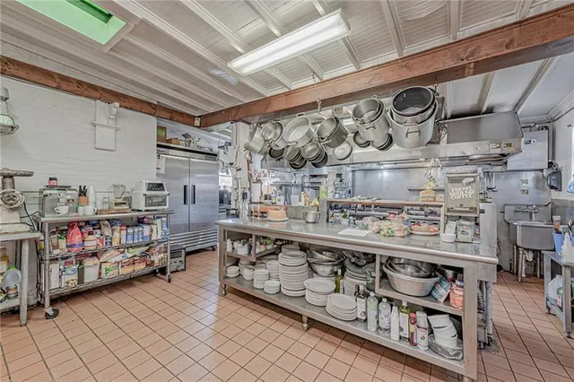 a view of a storage & utility room