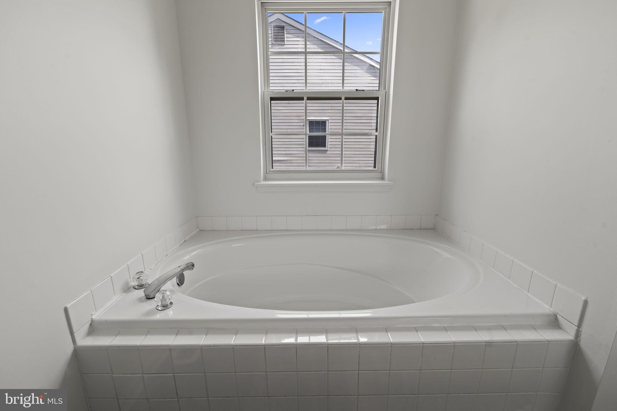 124 Buckingham Way Mount Laurel, NJ 08054 - Photo 6 of 35