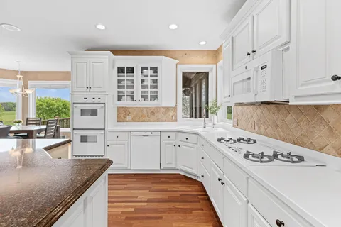 $1,425,000 | 6105 Wood Hill Lane, Independence, MN 55359
