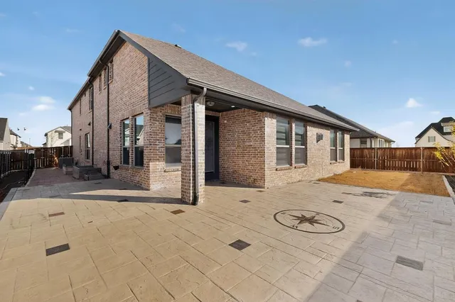 $3,800 | 769 Meandering Lane, Frisco, TX 75033