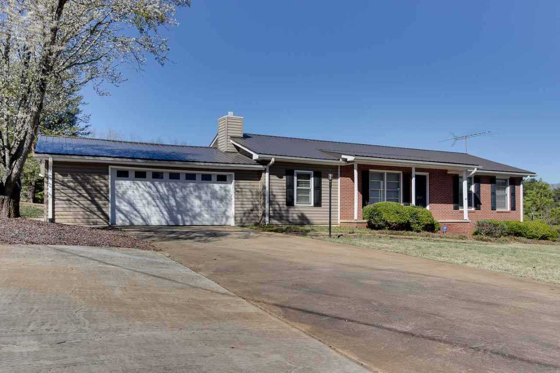 2015 Donaldson Road Anderson, SC 29621 - Photo 3 of 32