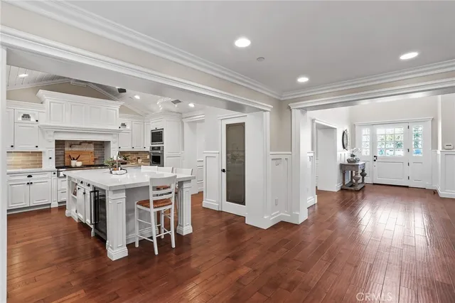 $2,799,000 | 3092 Copa De Oro Drive, Rossmoor, CA 90720