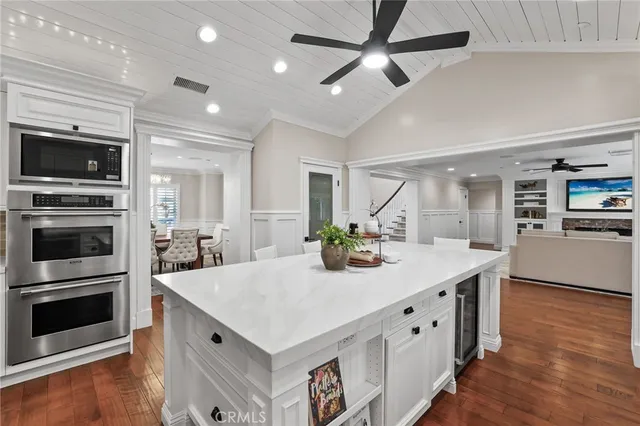 $2,799,000 | 3092 Copa De Oro Drive, Rossmoor, CA 90720