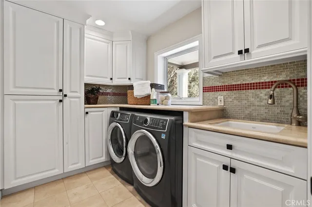 $2,799,000 | 3092 Copa De Oro Drive, Rossmoor, CA 90720