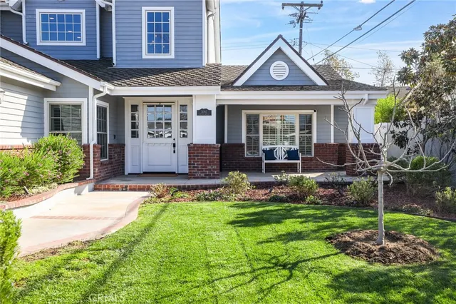 $2,799,000 | 3092 Copa De Oro Drive, Rossmoor, CA 90720