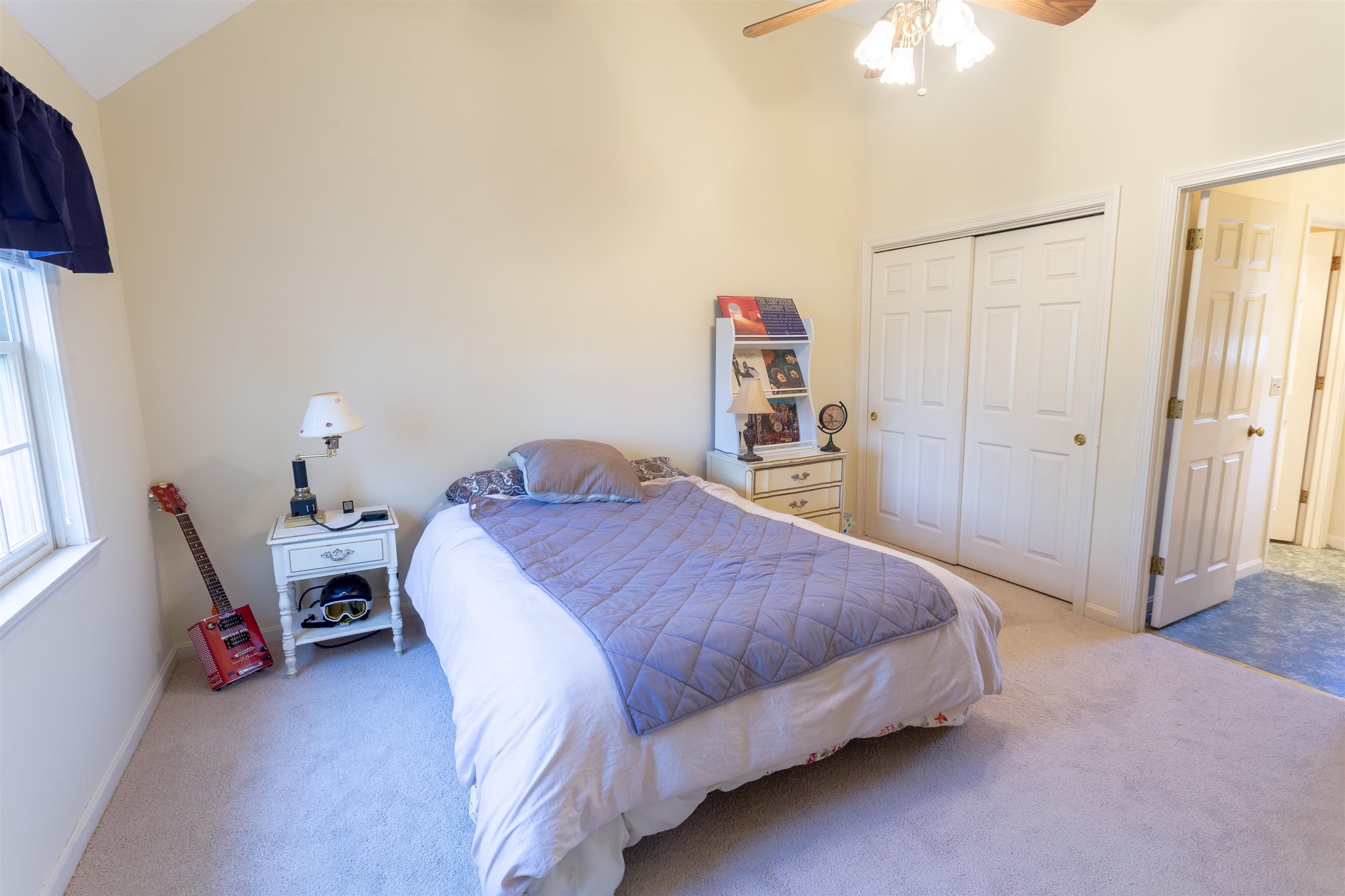 8 Villager Road Chester, NH 03036 - Photo 6 of 16