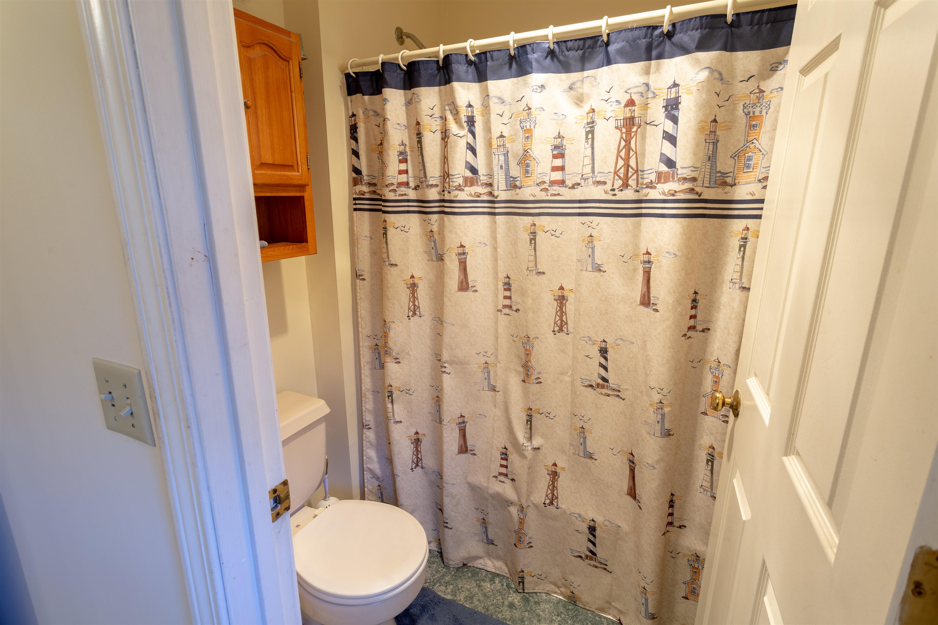 8 Villager Road Chester, NH 03036 - Photo 9 of 16