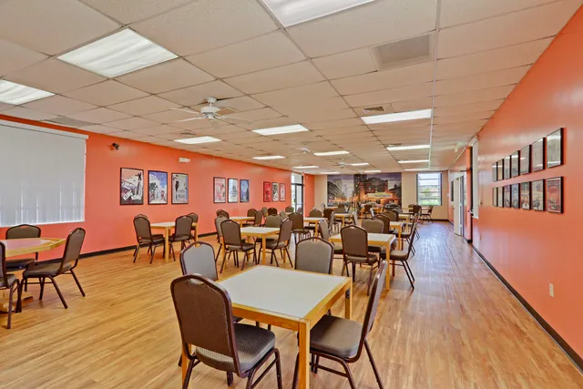 $3,500 | 3402 Theo Way, West Palm Beach, FL 33417