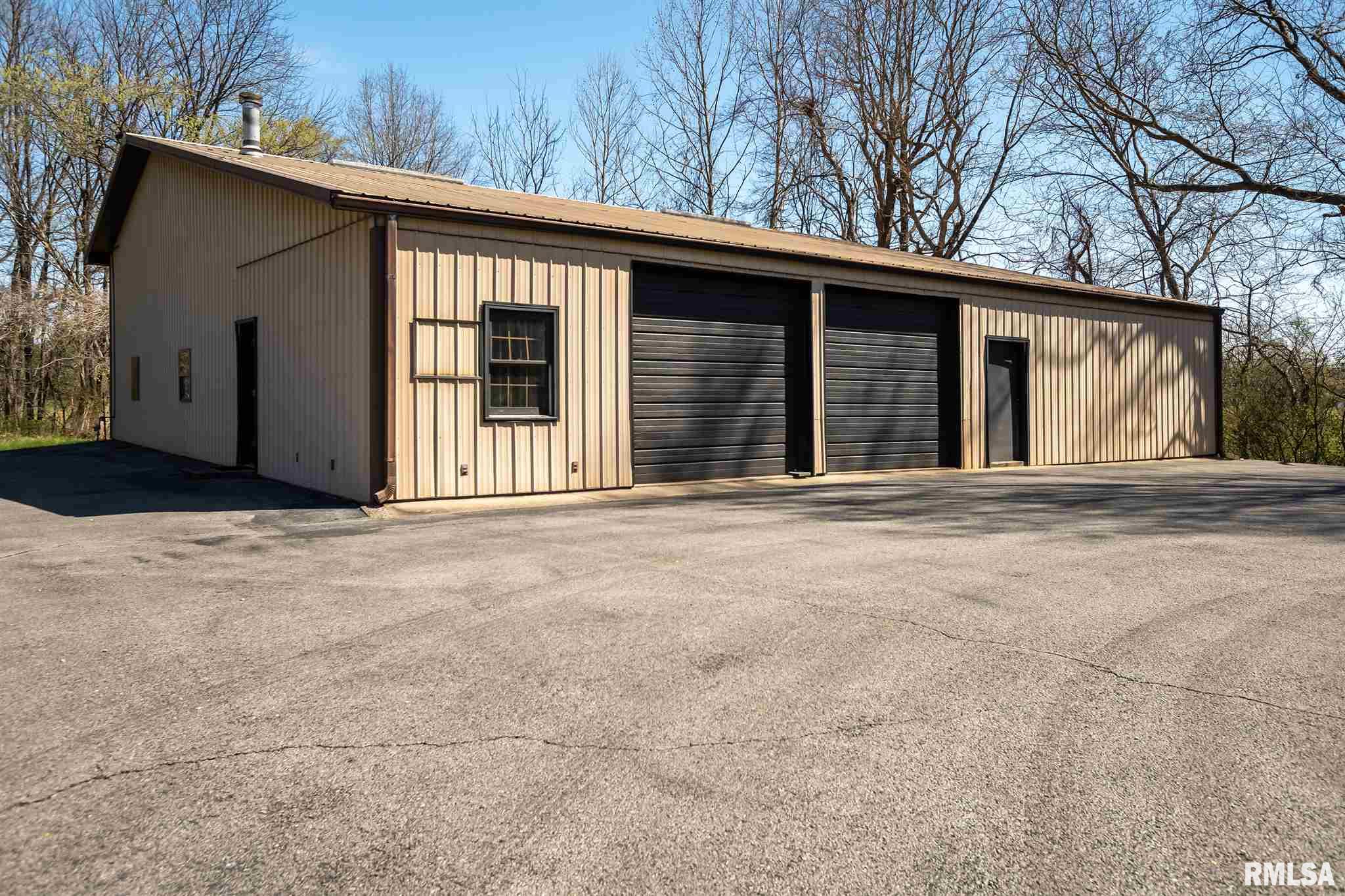322 Branson Woods Road Carbondale, IL 62902 - Photo 32 of 41 Gallery Image 32
