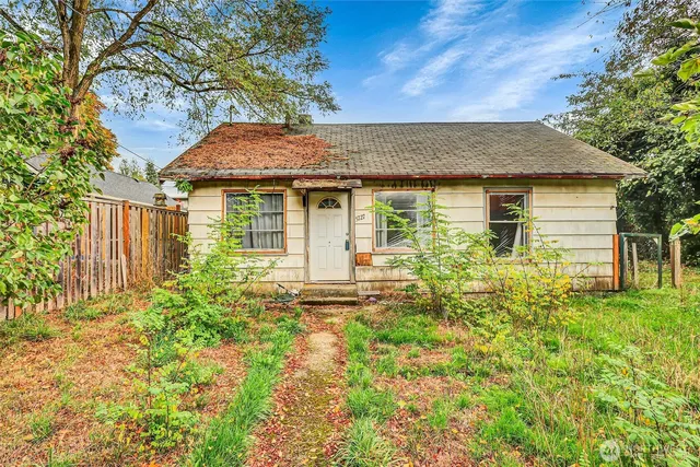 $425,000 | 5727 Lombard Avenue, Everett, WA 98203