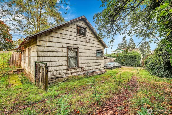 $425,000 | 5727 Lombard Avenue, Everett, WA 98203