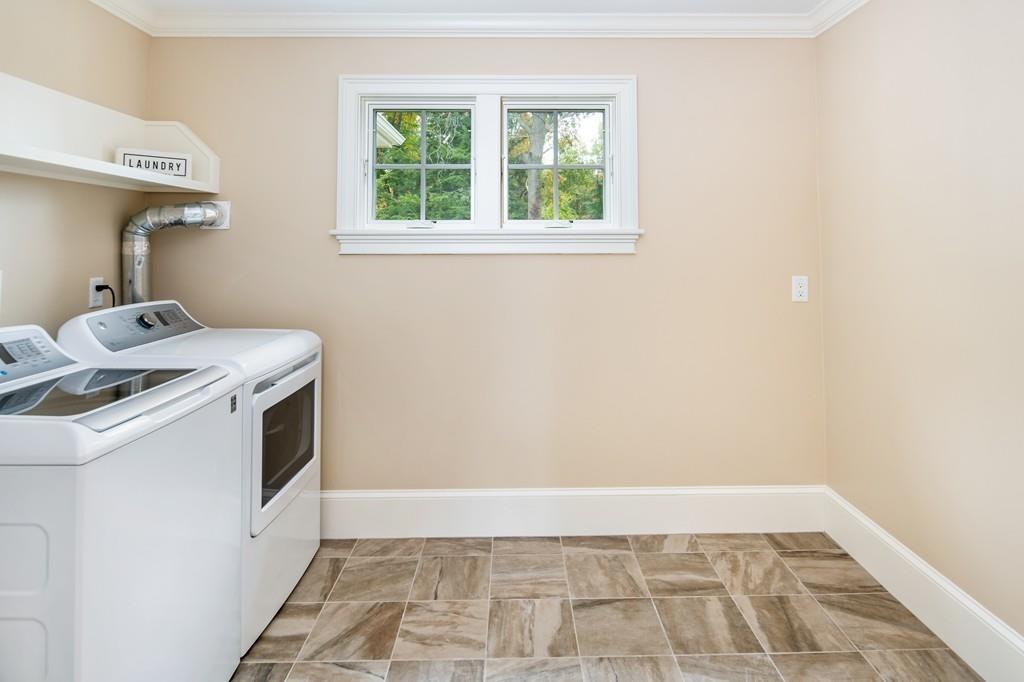 9 Luongo Farm Lane Lexington, MA 02421 - Photo 14 of 32