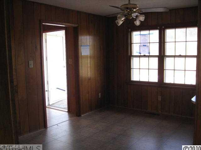 3722 Robinson Road Newton, NC 28658 - Photo 4 of 4 Kitchen.
