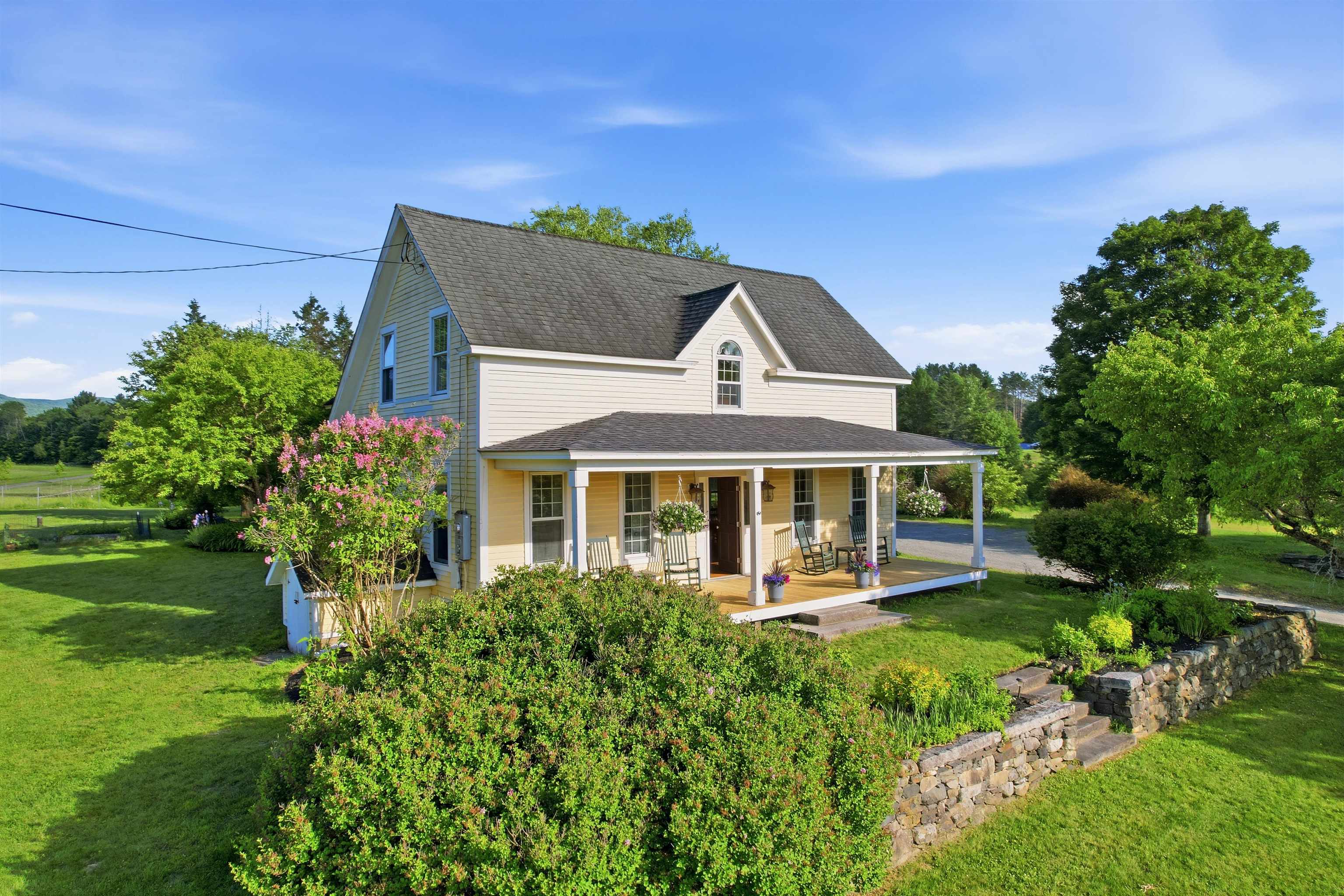 884 Darling Hill Road Lyndon, VT 05851 - Photo 1 of 47