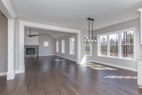 $899,900 | 38 Lane Road, Raymond, NH 03077