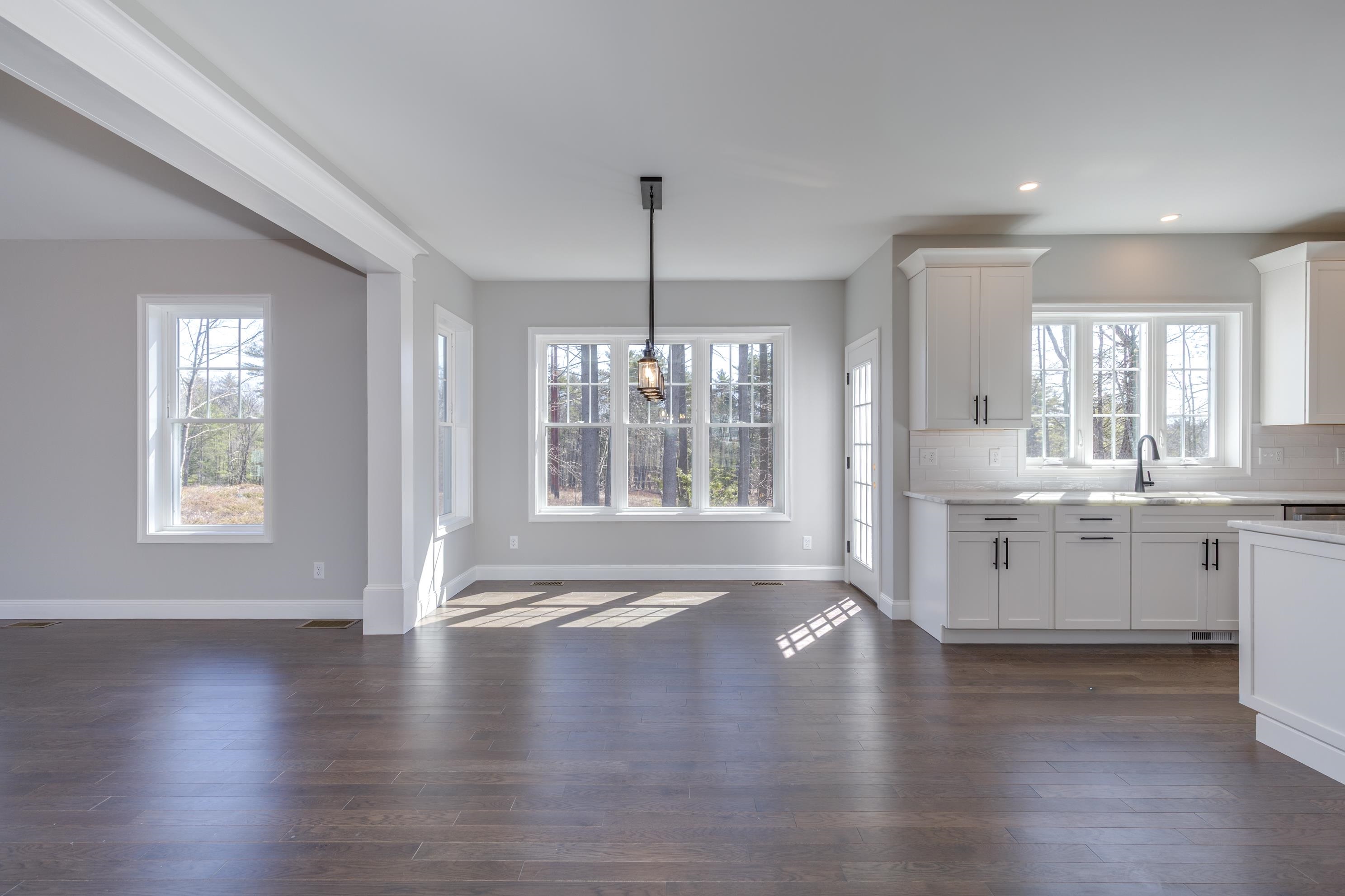 38 Lane Road Raymond, NH 03077 - Photo 17 of 36