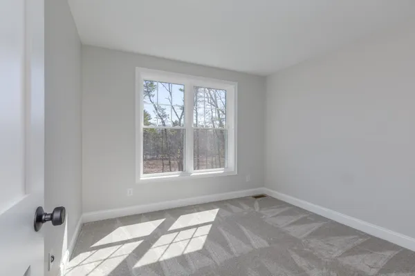$899,900 | 38 Lane Road, Raymond, NH 03077