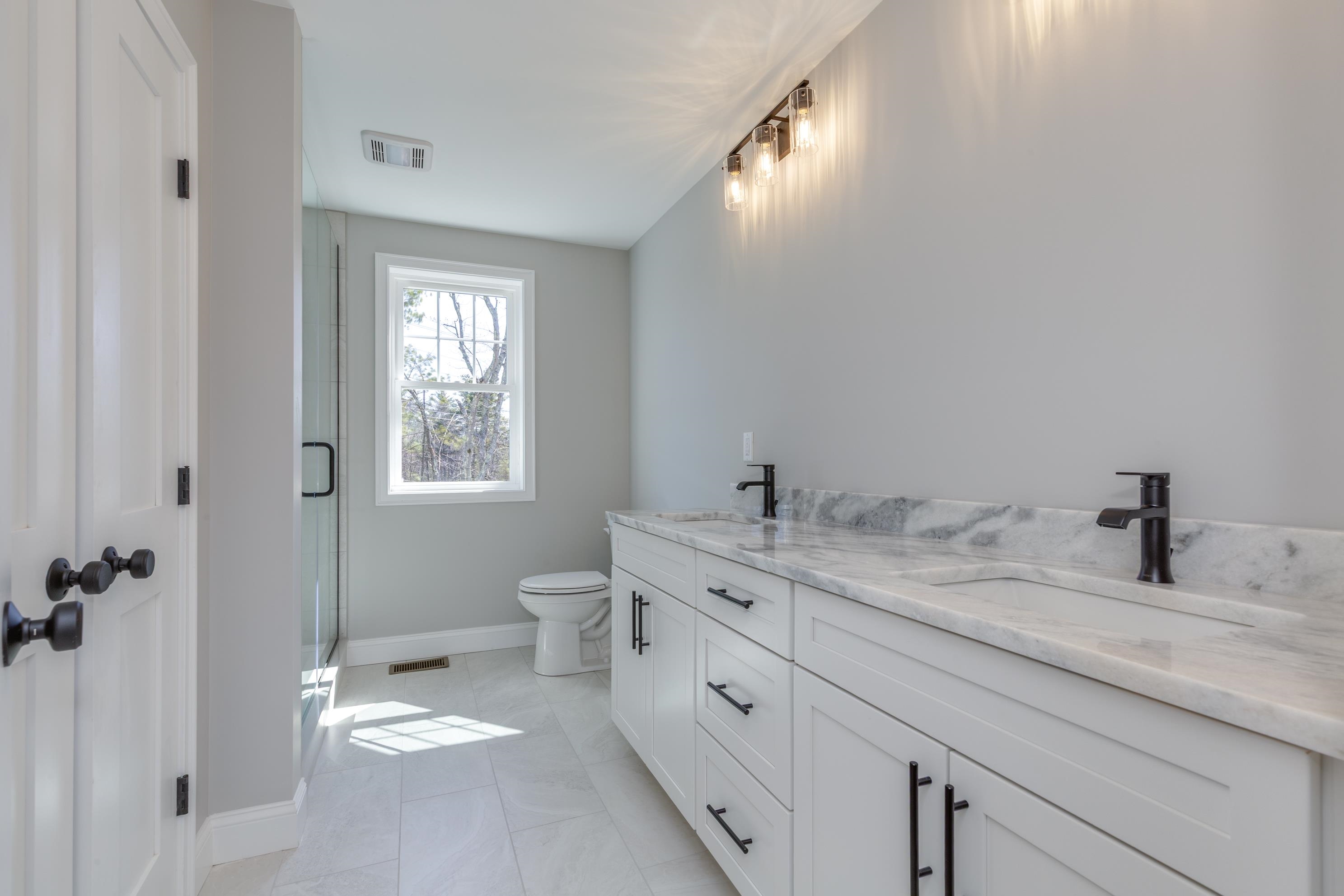 38 Lane Road Raymond, NH 03077 - Photo 30 of 36