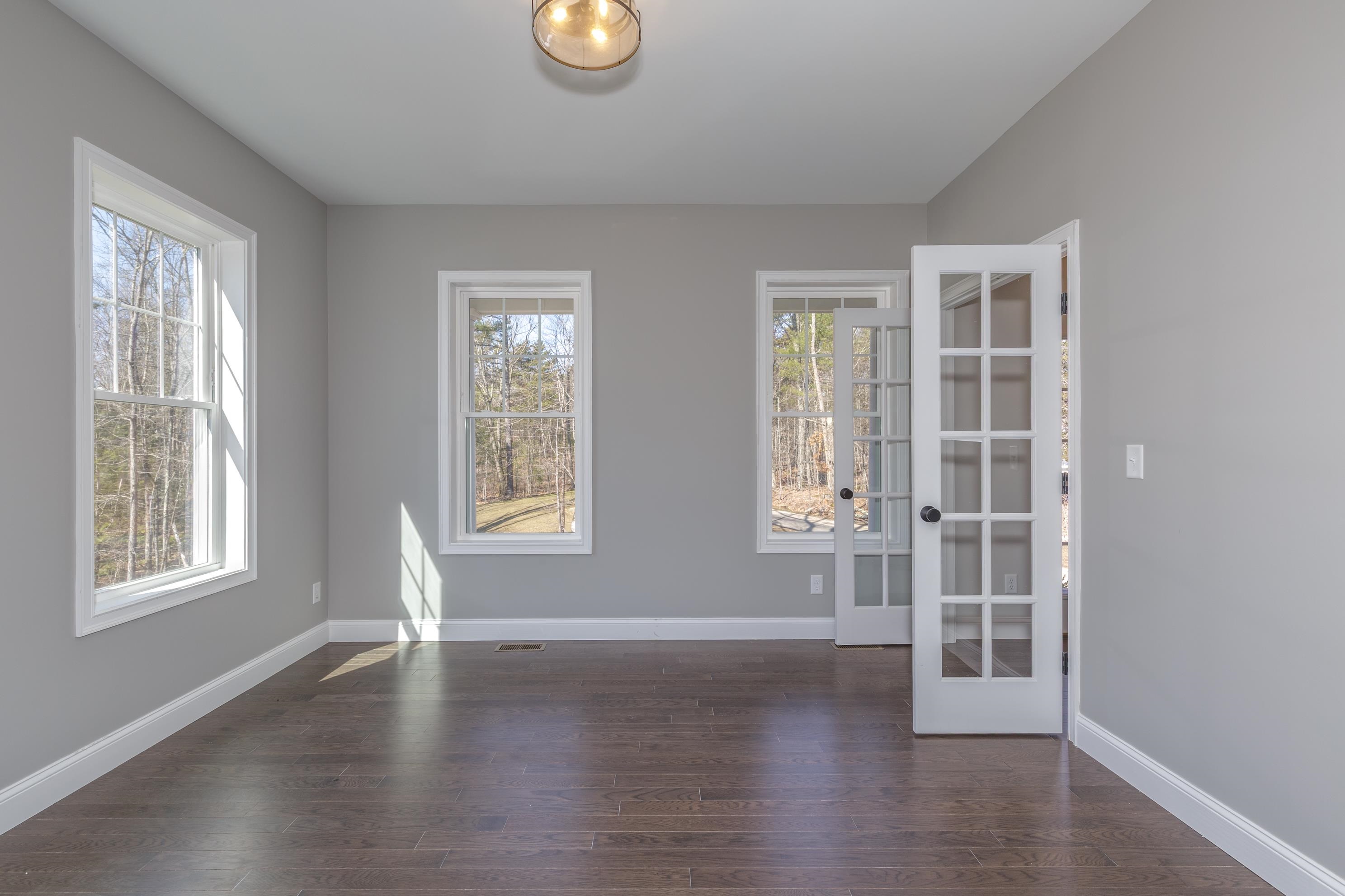 38 Lane Road Raymond, NH 03077 - Photo 6 of 36