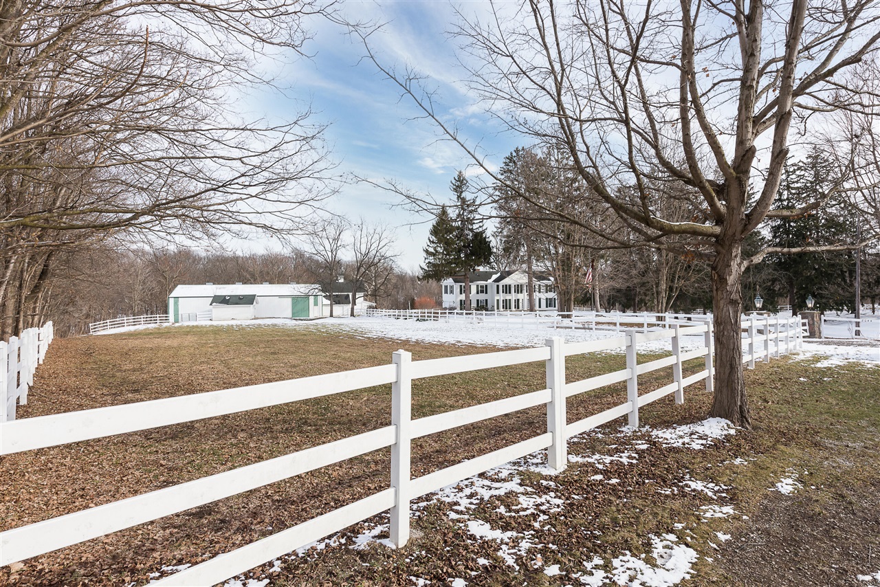 8044 Dexter-Pinckney Road Dexter, MI 48130 - Photo 32 of 46