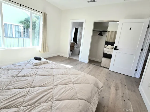 $5,000 | 1225 West 41st Street, Los Angeles, CA 90037