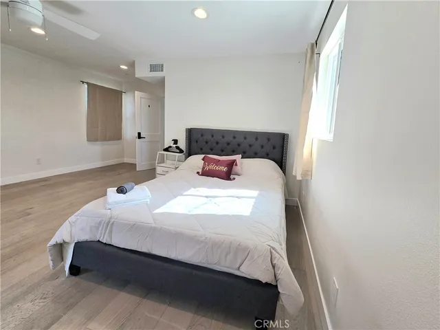 $5,000 | 1225 West 41st Street, Los Angeles, CA 90037