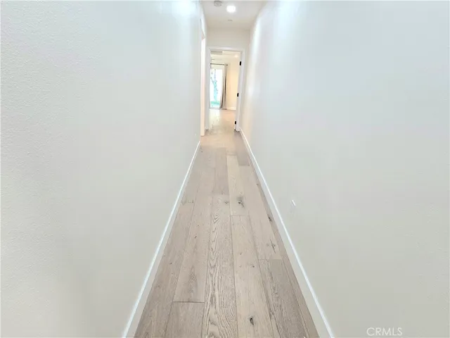 $5,000 | 1225 West 41st Street, Los Angeles, CA 90037