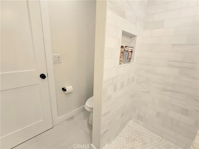 $5,000 | 1225 West 41st Street, Los Angeles, CA 90037