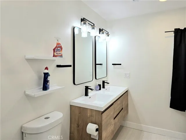 $5,000 | 1225 West 41st Street, Los Angeles, CA 90037