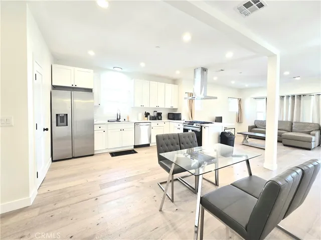 $5,000 | 1225 West 41st Street, Los Angeles, CA 90037