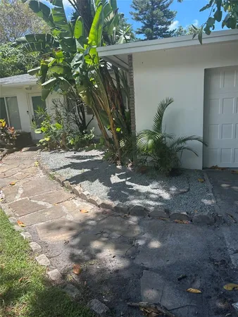 $2,600 | 2532 Garfield Street, Hollywood, FL 33020