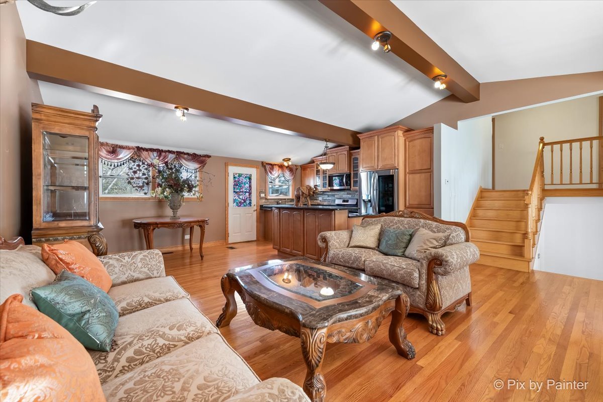 380 Dulles Road Des Plaines, IL 60016 - Photo 11 of 31