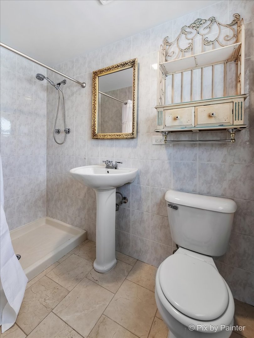 380 Dulles Road Des Plaines, IL 60016 - Photo 21 of 31